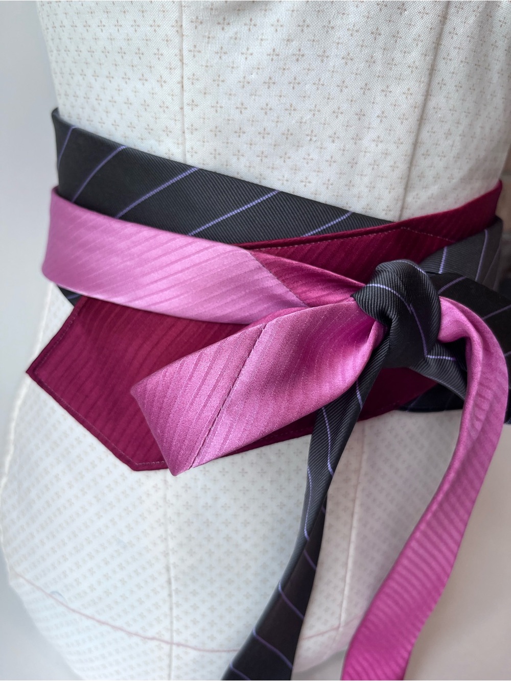 Upcycled Obi Belt Men’s Silk Tie - Picture 3 of 7